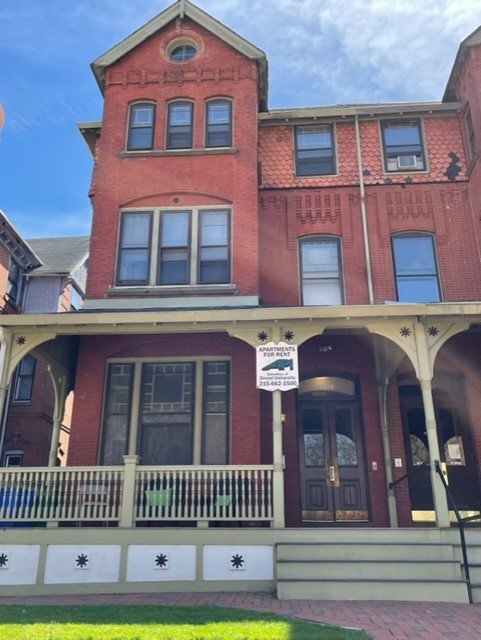 3 Bedroom Rental – 3310 Arch Street 1st Fl Apt., Philadelphia, PA, 19104